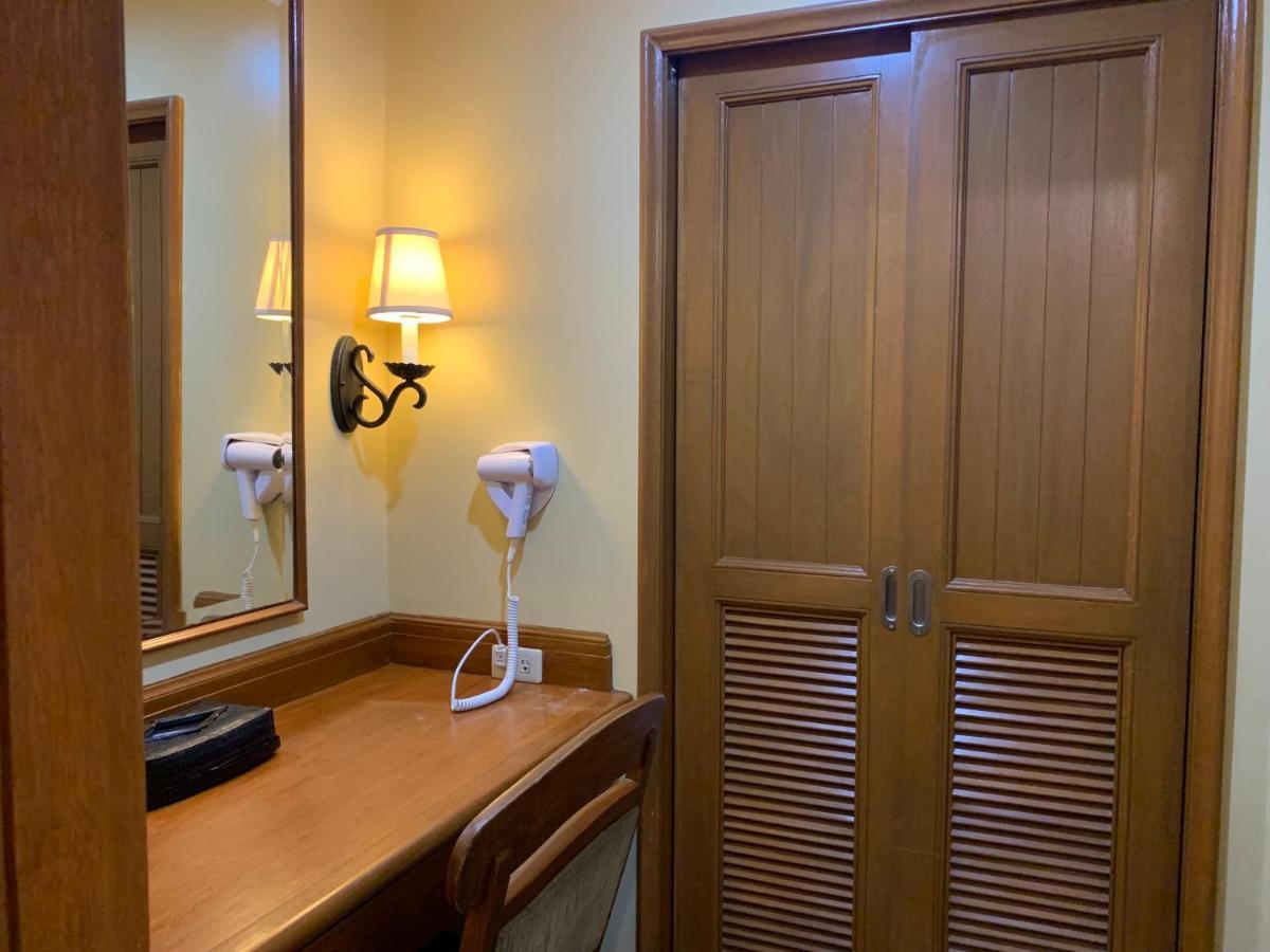 The Manor Hotel Baguio Private Unit Superior Room With A Great View Baguio City Bagian luar foto